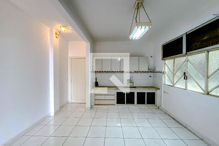Apartamento à venda com 127m², 2 quartos e sem vagaCozinha