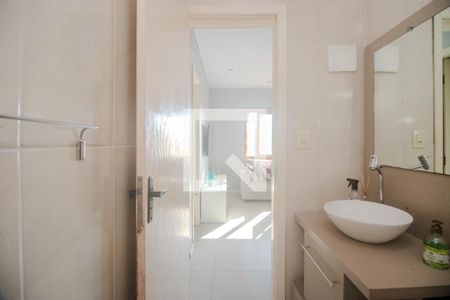 Casa à venda com 340m², 2 quartos e 5 vagasBanheiro