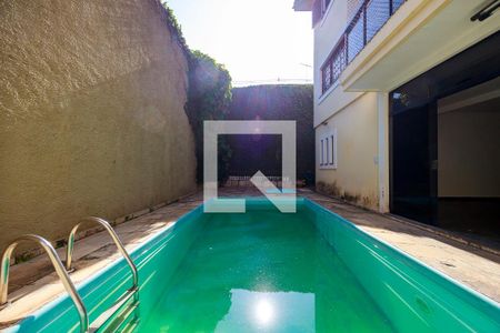 Casa para alugar com 426m², 3 quartos e 4 vagasPiscina