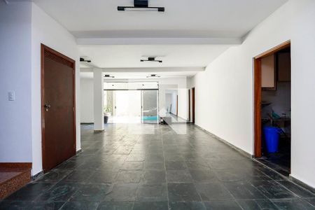 Casa para alugar com 426m², 3 quartos e 4 vagasGaragem