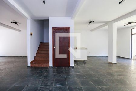 Casa para alugar com 426m², 3 quartos e 4 vagasGaragem