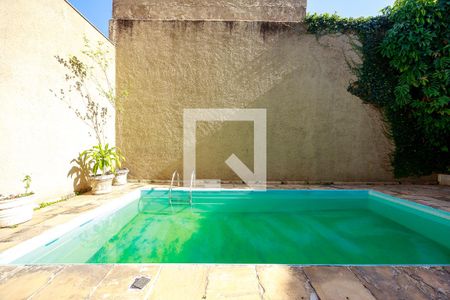 Casa para alugar com 426m², 3 quartos e 4 vagasPiscina