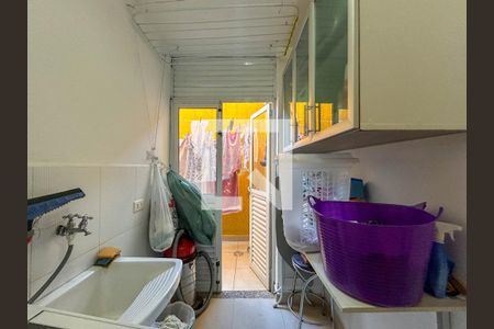 Casa à venda com 250m², 3 quartos e 7 vagas Casa à venda com 250m², 3 quartos e 7 vagasÁrea de Serviço