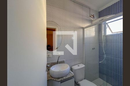 Casa à venda com 250m², 3 quartos e 7 vagas Casa à venda com 250m², 3 quartos e 7 vagasBanheiro da Suíte 2