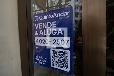 Apartamento para alugar com 302m², 4 quartos e 1 vagaPlaca