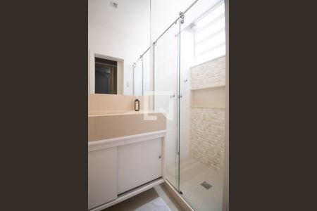 Apartamento para alugar com 302m², 4 quartos e 1 vagaBanheiro social 1