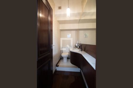 Apartamento para alugar com 302m², 4 quartos e 1 vagaLavabo