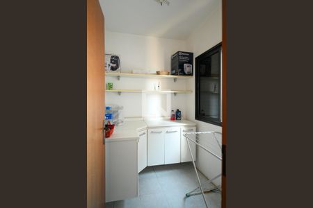 Apartamento à venda com 145m², 3 quartos e 2 vagasDetalhe da área de serviço