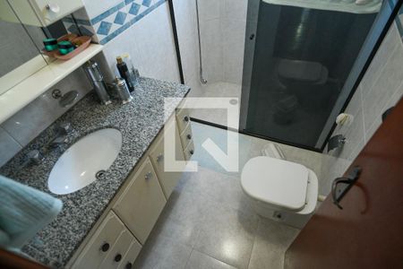 Apartamento à venda com 145m², 3 quartos e 2 vagasBanheiro