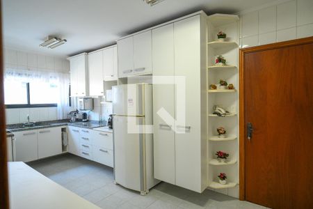 Apartamento à venda com 145m², 3 quartos e 2 vagasCozinha 
