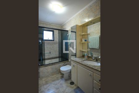 Apartamento à venda com 145m², 3 quartos e 2 vagasBanheiro