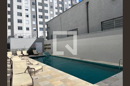 Apartamento à venda com 40m², 2 quartos e sem vagaÁrea comum - Piscina