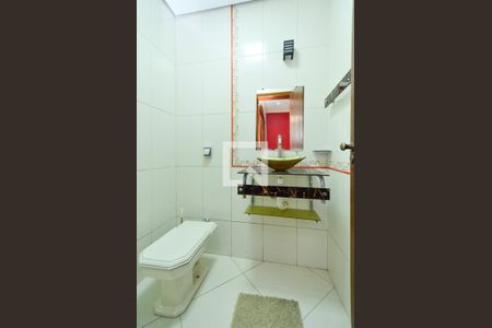 Casa à venda com 288m², 4 quartos e 4 vagasLavabo