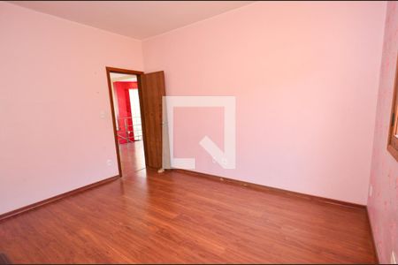 Casa à venda com 288m², 4 quartos e 4 vagasQuarto2