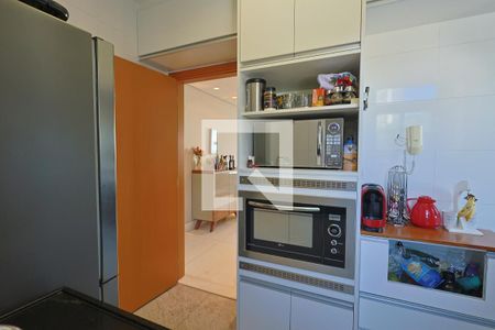 Apartamento para alugar com 68m², 2 quartos e 2 vagasCozinha