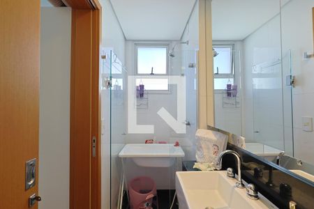 Apartamento para alugar com 68m², 2 quartos e 2 vagasBanheiro 1