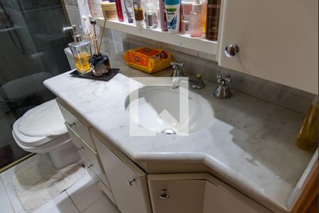 Apartamento para alugar com 62m², 2 quartos e 1 vaga Apartamento para alugar com 62m², 2 quartos e 1 vagaBanheiro