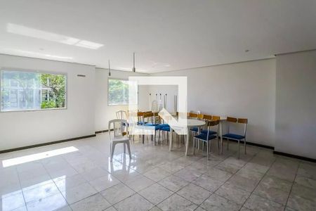 Apartamento para alugar com 62m², 2 quartos e 1 vaga Apartamento para alugar com 62m², 2 quartos e 1 vagaÁrea comum - Salão de festas