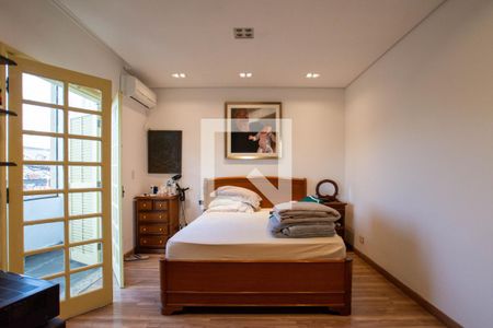 Casa à venda com 340m², 4 quartos e 4 vagasSuíte 1