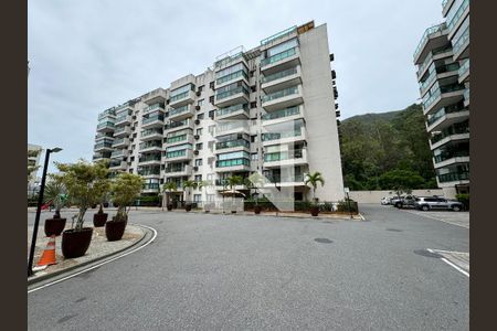 Fachada de apartamento para alugar com 2 quartos, 84m² em Recreio dos Bandeirantes, Rio de Janeiro
