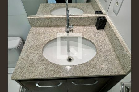 Apartamento para alugar com 84m², 2 quartos e 1 vaga Apartamento para alugar com 84m², 2 quartos e 1 vagaBanheiro Social