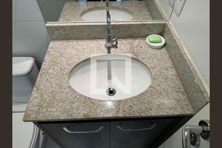 Apartamento para alugar com 84m², 2 quartos e 1 vaga Apartamento para alugar com 84m², 2 quartos e 1 vagaSuíte - Banheiro