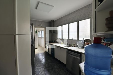 Apartamento para alugar com 200m², 4 quartos e 2 vagasCozinha