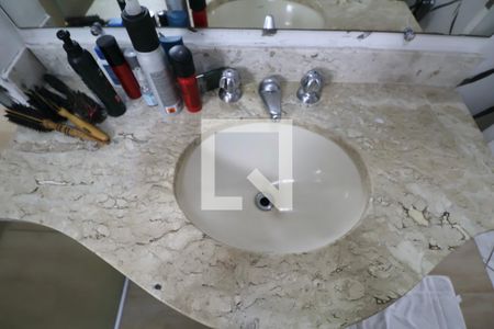 Apartamento para alugar com 200m², 4 quartos e 2 vagasBanheiro Suíte