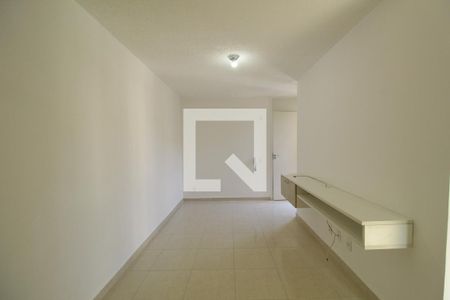 Sala de apartamento para alugar com 2 quartos, 48m² em Camorim, Rio de Janeiro