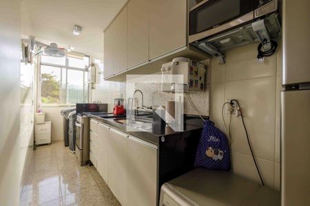 Apartamento à venda com 65m², 2 quartos e 1 vagaCozinha