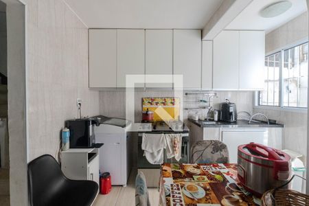 Apartamento à venda com 91m², 2 quartos e sem vagaCozinha e Área de Serviço