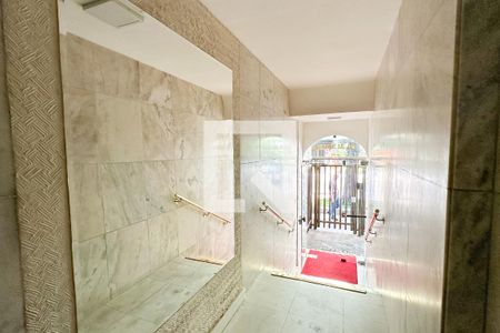 Entrada de casa de condomínio à venda com 1 quarto, 45m² em Copacabana, Rio de Janeiro
