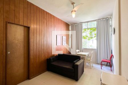 Sala de casa de condomínio à venda com 1 quarto, 45m² em Copacabana, Rio de Janeiro