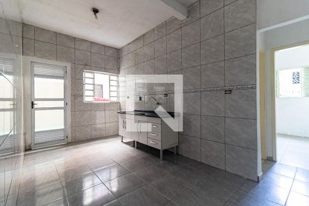 Casa para alugar com 55m², 2 quartos e sem vaga Casa para alugar com 55m², 2 quartos e sem vagaCozinha