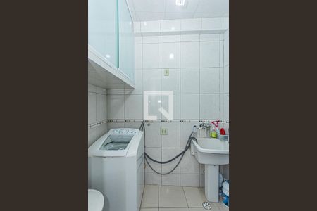 Casa à venda com 163m², 3 quartos e 1 vagaÁrea de serviço