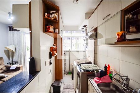 Apartamento para alugar com 49m², 2 quartos e sem vaga Apartamento para alugar com 49m², 2 quartos e sem vagaCozinha e Área de Serviço