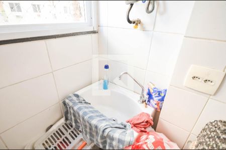 Apartamento para alugar com 49m², 2 quartos e sem vaga Apartamento para alugar com 49m², 2 quartos e sem vagaCozinha e Área de Serviço