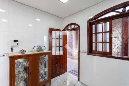 Casa para alugar com 463m², 3 quartos e 10 vagas Casa para alugar com 463m², 3 quartos e 10 vagasCozinha 2