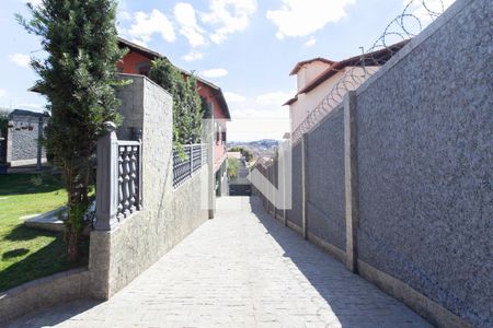 Casa para alugar com 463m², 3 quartos e 10 vagas Casa para alugar com 463m², 3 quartos e 10 vagasGaragem