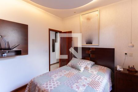 Casa para alugar com 463m², 3 quartos e 10 vagas Casa para alugar com 463m², 3 quartos e 10 vagasQuarto 2