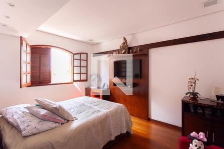 Casa para alugar com 463m², 3 quartos e 10 vagas Casa para alugar com 463m², 3 quartos e 10 vagasSuíte