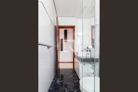 Casa para alugar com 463m², 3 quartos e 10 vagas Casa para alugar com 463m², 3 quartos e 10 vagasBanheiro Social