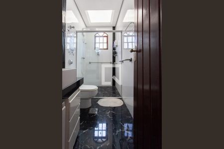 Casa para alugar com 463m², 3 quartos e 10 vagas Casa para alugar com 463m², 3 quartos e 10 vagasBanheiro Social