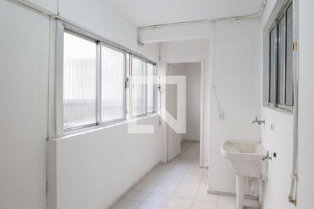 Apartamento à venda com 126m², 3 quartos e 1 vagaÁrea de Serviço