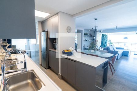 Apartamento à venda com 110m², 3 quartos e 2 vagasCozinha