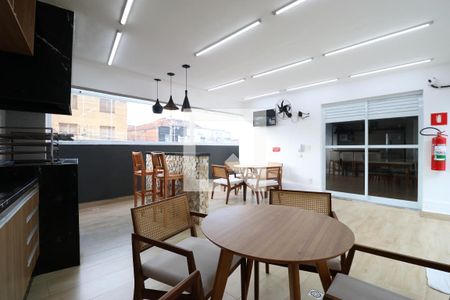 Apartamento para alugar com 31m², 2 quartos e sem vagaÁrea comum - Salão de festas