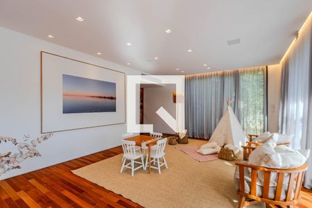 Apartamento à venda com 210m², 3 quartos e 3 vagas