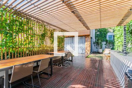 Apartamento à venda com 210m², 3 quartos e 3 vagas