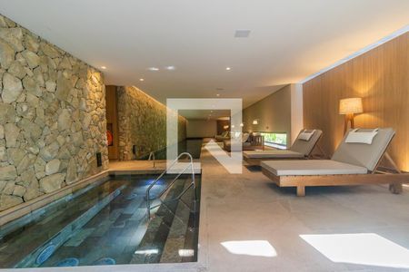 Apartamento à venda com 251m², 2 quartos e 2 vagasÁrea comum