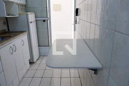 Apartamento à venda com 52m², 2 quartos e 1 vaga Apartamento à venda com 52m², 2 quartos e 1 vagaCozinha